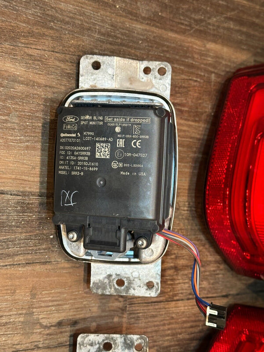 2020 2021 2022 FORD F250 F350 F450 LED TAIL LIGHT PAIR LEFT RIGHT W/ BLIND SPOT