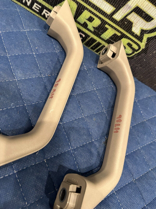 2017-2019 FORD F250 F350 F450 LIMITED BEIGE LEFT RIGHT B PILLAR GRAB HANDLES OEM