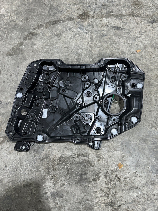 2024 BMW M3 M4 G80 G82 FRONT RIGHT DOOR WINDOW REGULATOR PANEL OEM 743223216