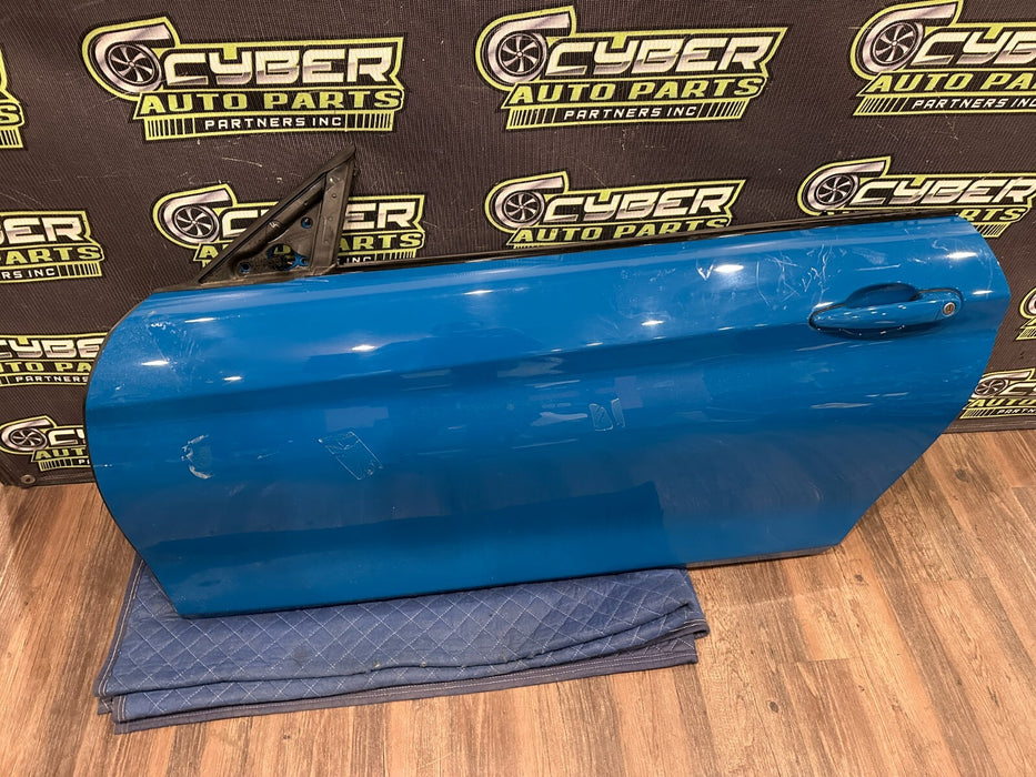 2015-2020 BMW M4 F82 FRONT LEFT DRIVER DOOR LAGUNA SECA BLUE 448 MINOR SCRATCHES