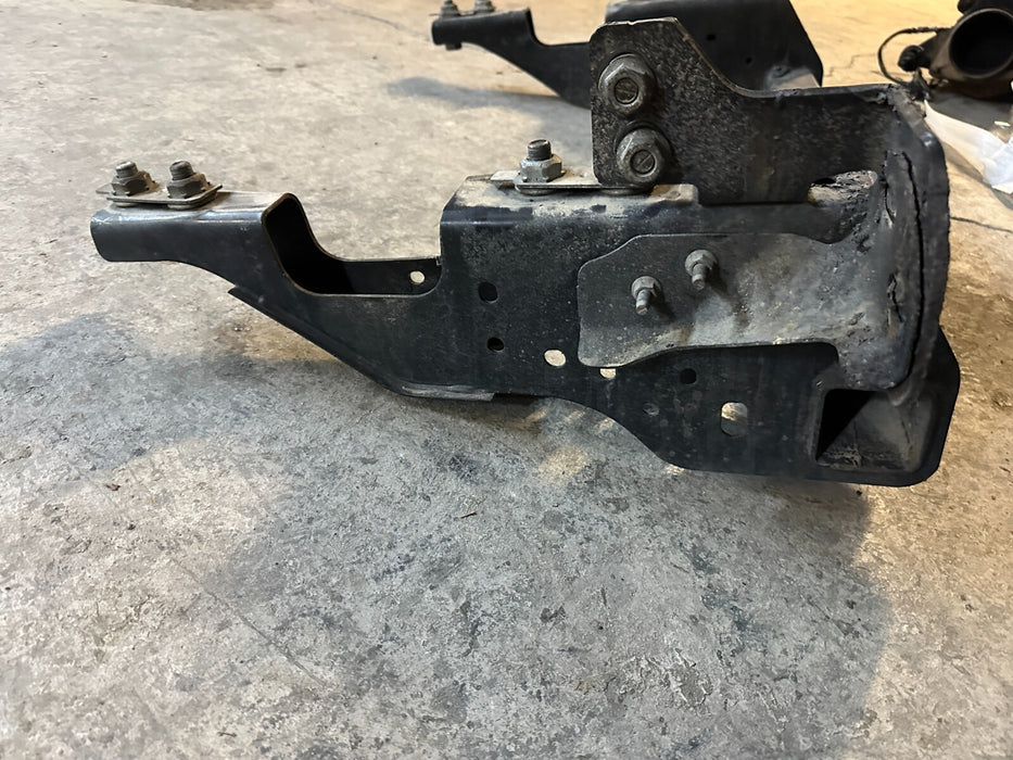 2023 2024 FORD F250 BUMPER PULL TRAILER TOW HITCH 2.5 IN" RECEIVER OEM CLASS 4