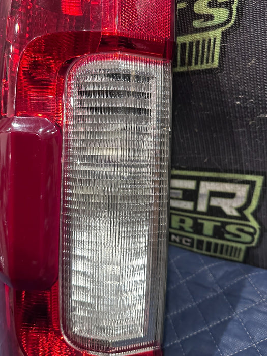 2017-2019 FORD F250 F350 F450 LEFT DRIVER HALOGEN BLISS TAIL LIGHT ASSEMBLY OEM