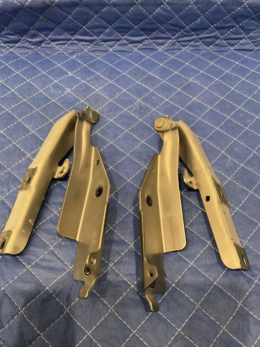 2017 INFINITI Q50 RED SPORT 400 LEFT RIGHT HOOD HINGES BRACKET (GRAY) PAIR