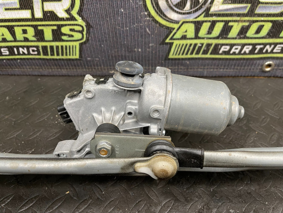 2018 CHALLENGER HELLCAT WINDSHIELD WIPER MOTOR ASSEMBLY OEM 2015-2021