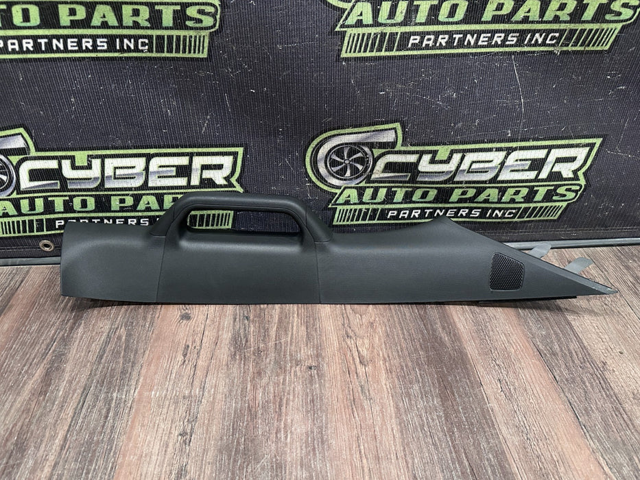 2017-19 FORD F250 F350 F450 PLATINUM FRONT RIGHT A PILLAR TRIM OEM *MINOR WEAR