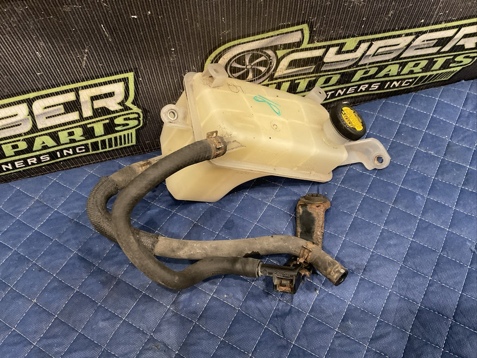 2014 TOYOTA PRIUS V ENGINE RADIATOR COOLANT TANK RESERVOIR 16480-28080 OEM