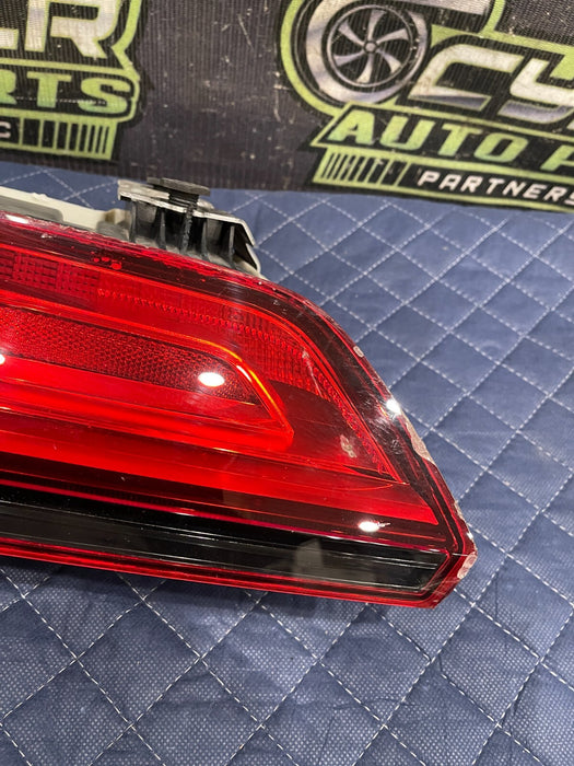 2021 AUDI R8 LEFT DRIVER TAIL LIGHT OEM 4S0 945 096 A ~MINOR CRACK!!!~