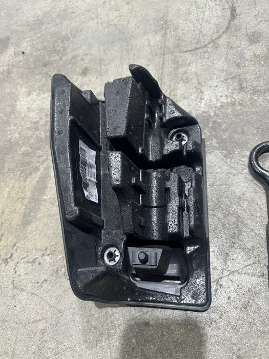 2014 PORSCHE 911 TURBO S SPARE TIRE TOOL KIT W CENTER WHEEL SOCKET OEM