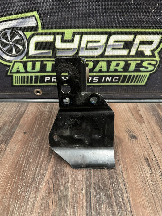 2021 AUDI R8 LEFT DEFORMATION ELEMENT MOUNTING BRACKET OEM 4S0 807 551 C *READ*