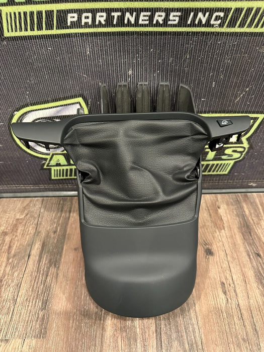 2017-18 AUDI R8 SPYDER STEERING COLUMN TRIM COVER ASSEMBLY OEM