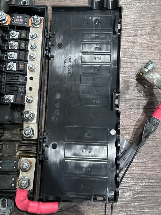 2015 JAGUAR F TYPE R POWER SUPPLY MODULE TRUNK POSITIVE BATTERY EX53 14300 AD