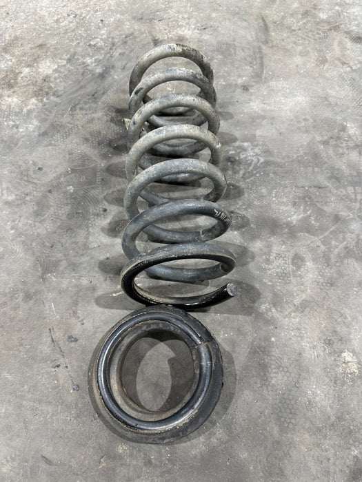 2015 DODGE RAM 2500 FRONT DRIVER LEFT COIL SPRING OEM 68172113AB
