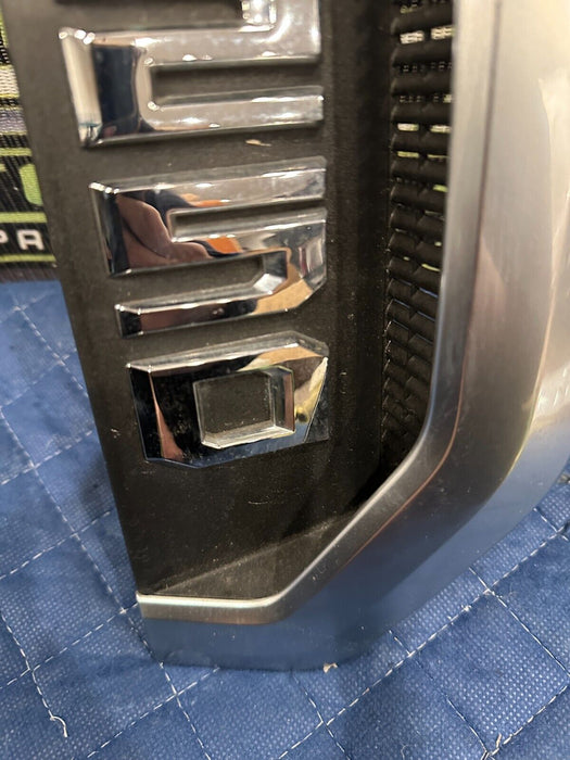 2017-2019 FORD F250 LIMITED CHROME PASSENGER RIGHT FENDER EMBLEM BADGE OEM