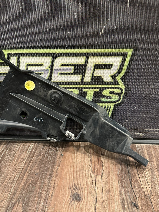 2021 AUDI R8 REAR RIGHT BUMPER BRACKET OEM 4S0 807 378 D
