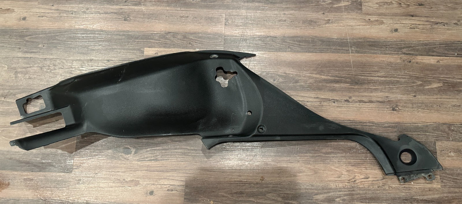 2017 AUDI R8 LEFT FENDER WHEEL ARCH TRIM COVER OEM 4S0 821 169