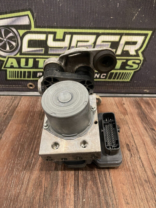 2015 MERCEDES BENZ C63S AMG ABS PUMP ANTI LOCK BRAKE ACTUATOR MODULE OEM W205