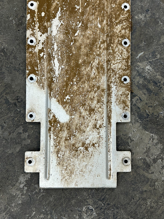 2014 AUDI R8 OEM CENTER UNDERBODY SKID PLATE SPLASH SHIELD PANEL 420 825 102 A
