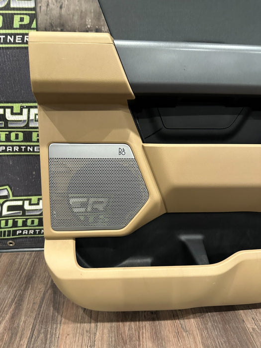 2014 2015 AUDI R8 RIGHT WINDOW BELT MOLDING OEM VELVET PURPLE *FLAWS 5-7*