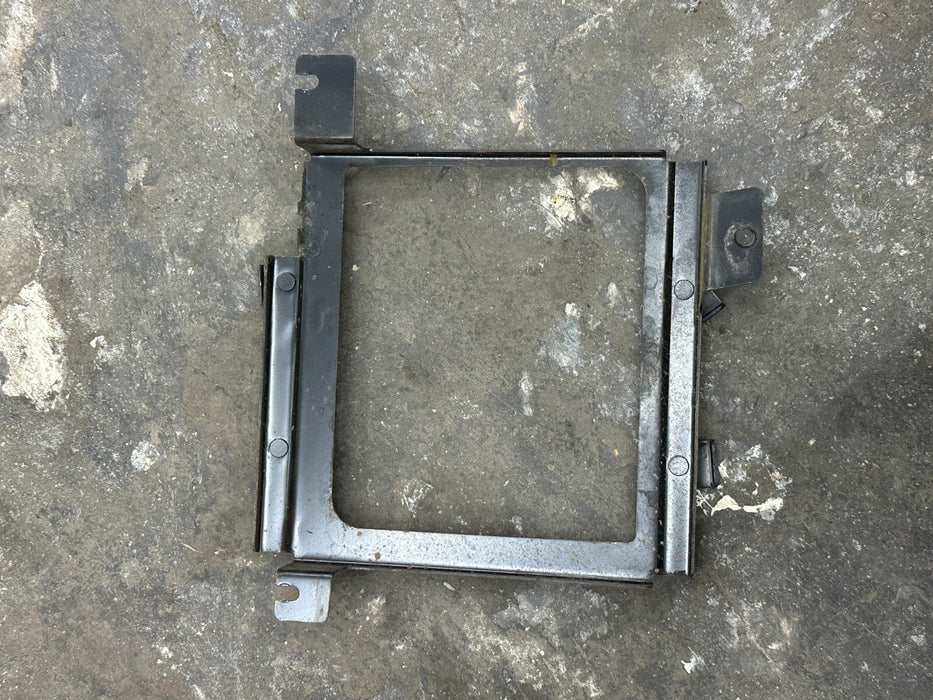 2014 AUDI R8 ECM ECU PCM LEFT LOWER BRACKET MOUNT OEM 420 907 461 B