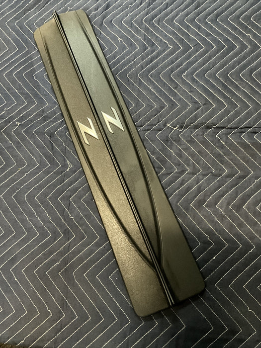 2019 NISSAN 370Z NISMO Z KICK PLATES SET DOOR SILL TRIM OEM