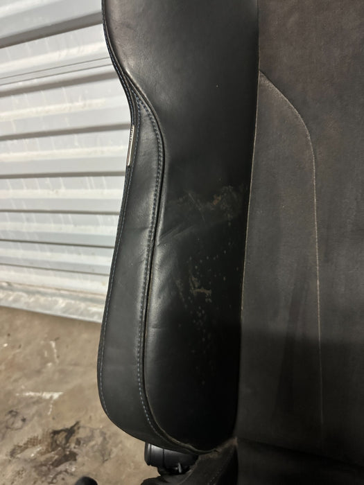 2021 AUDI R8 QUATTRO PERFORMANCE LEFT SEAT OEM GENUINE ~BENT~