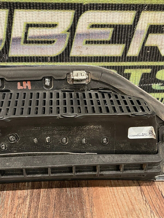 2017-19 FORD F450 LARIAT DRIVER LEFT FENDER EMBLEM BADGE OEM *SCUFFS #5*