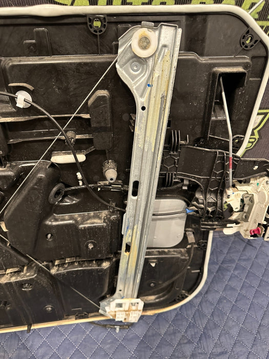 2024 DODGE RAM 3500 LARAMIE FRONT LEFT DOOR CARRIER PANEL W MOTOR OEM