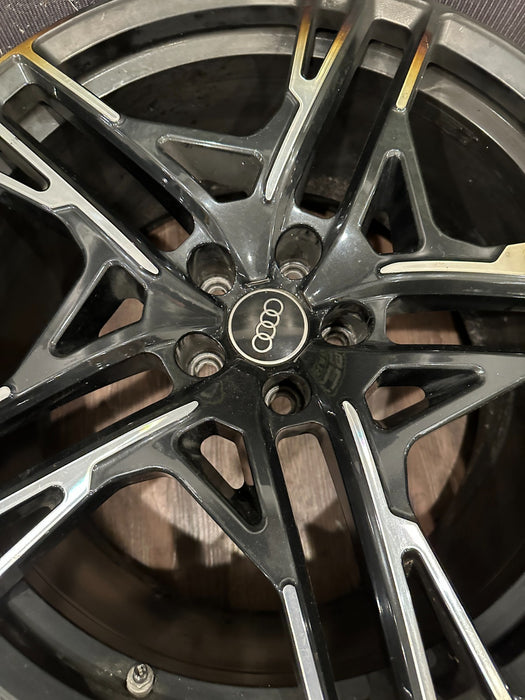 2021 AUDI R8 REAR WHEEL RIM OEM GENEUINE 20X11 4S0 601 025 AJ ~MINOR BURN WEAR~