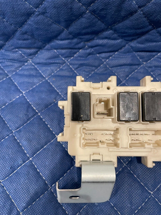 2014 NISSAN 370Z NISMO INTERIOR RELAY FUSE BOX BLOCK OEM