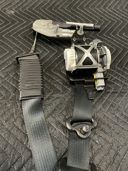 2018 2019 FORD F250 F350 F450 FRONT PASSENGER RH SEAT BELT RETRACTOR