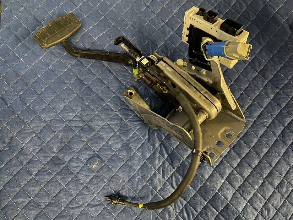 2017 2018 2019 FORD F250 F350 F450 LARIAT GAS ACCELERATOR PEDAL OEM
