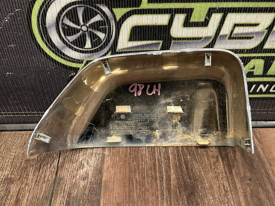 2017-19 FORD F250 F350 F450 DRIVER LEFT CHROME MIRROR CAP OEM HC3B-17D743