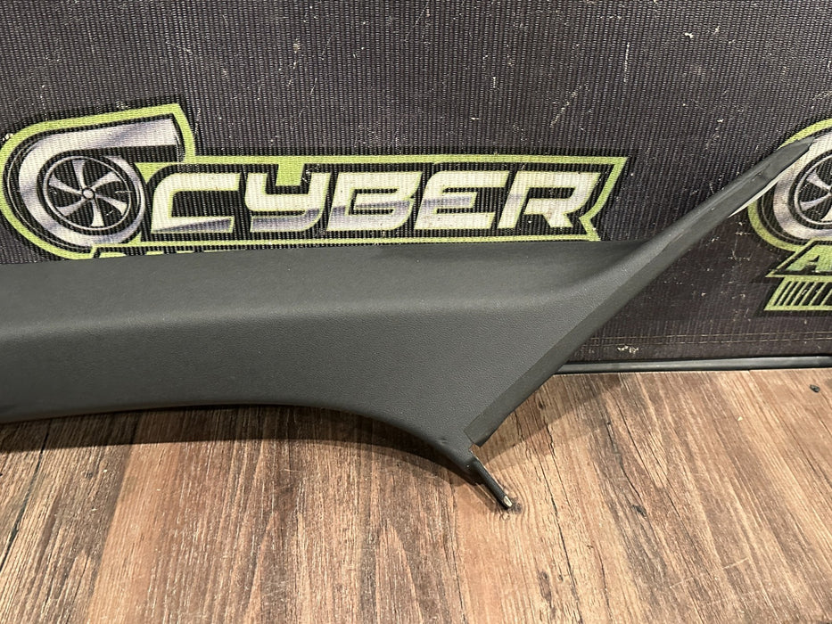 2017 AUDI R8 SPYDER FRONT LEFT A PILLAR TRIM OEM