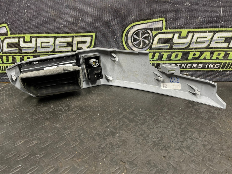 2017-2019 FORD F250 F350 F450 KING RANCH CENTER RIGHT DASH AIR VENT TRIM OEM
