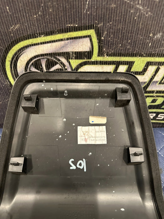 2021 AUDI R8 PLUS FRONT CARGO TRUNK/FRUNK LEFT TRIM PANEL OEM 4S0 863 995