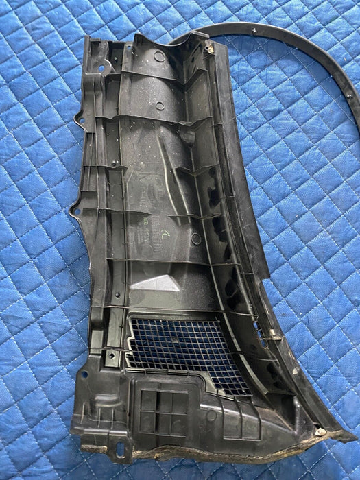 2017-2019 NISSAN 370Z PASSENGER WINDSHIELD COWL VENT 66862-1EA0A