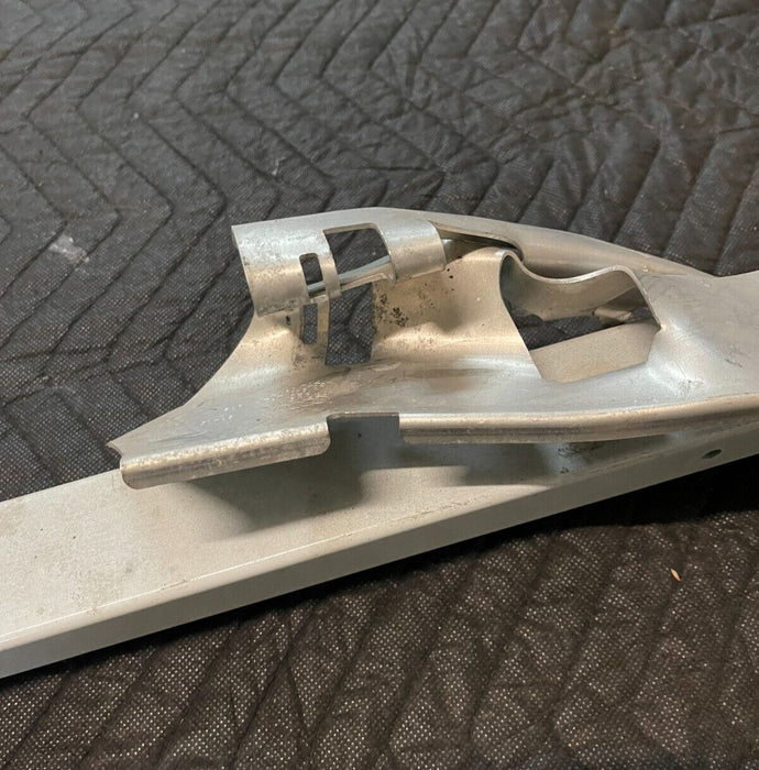 2017 AUDI R8 V10 BRACKET OEM 4S0 907 462 A
