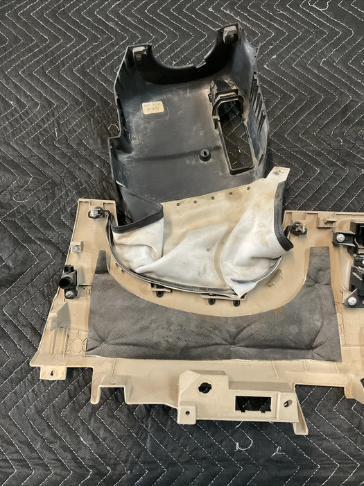 2016 NISSAN TITAN XD LOWER DASH KNEE PANEL TRIM W/ UNDER STEERING WHEEL TRIM
