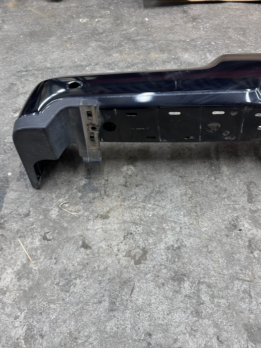 2017-2019 FORD F250 REAR BUMPER ASSEMBLY OEM (READ/SLIGHT SCUFFS SCRATCHES)