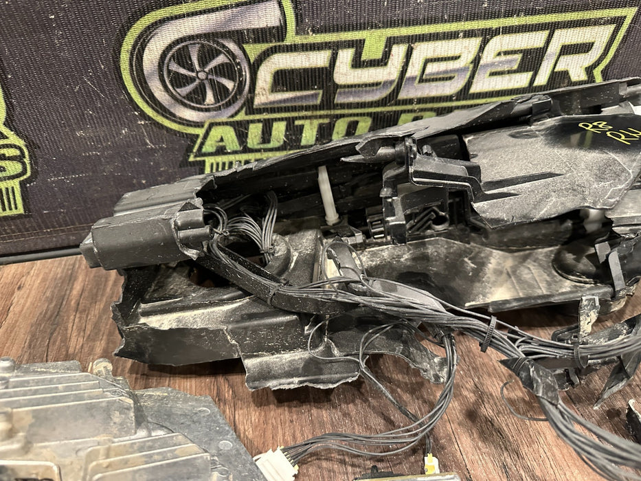 2017 AUDI R8 RIGHT HEADLIGHT OEM *FOR PARTS USE ONLY*