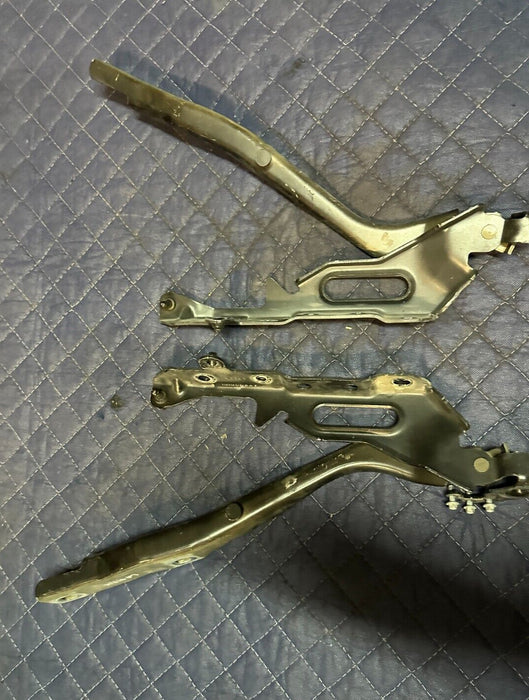 2017-2022 FORD F350 F450 SUPERDUTY LEFT RIGHT HOOD HINGE OEM HC3B 16800 A