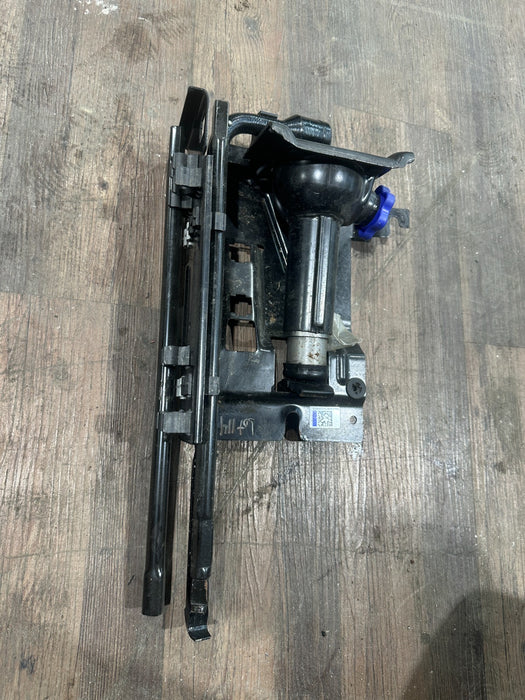 2024 DODGE RAM 3500 LARAMIE SPARE TIRE JACK TOOL KIT ASSEMBLY OEM 68086634AE