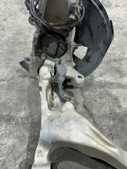 2013 NISSAN 370Z FRONT RIGHT SUSPENSION KNUCKLE CORNER OEM