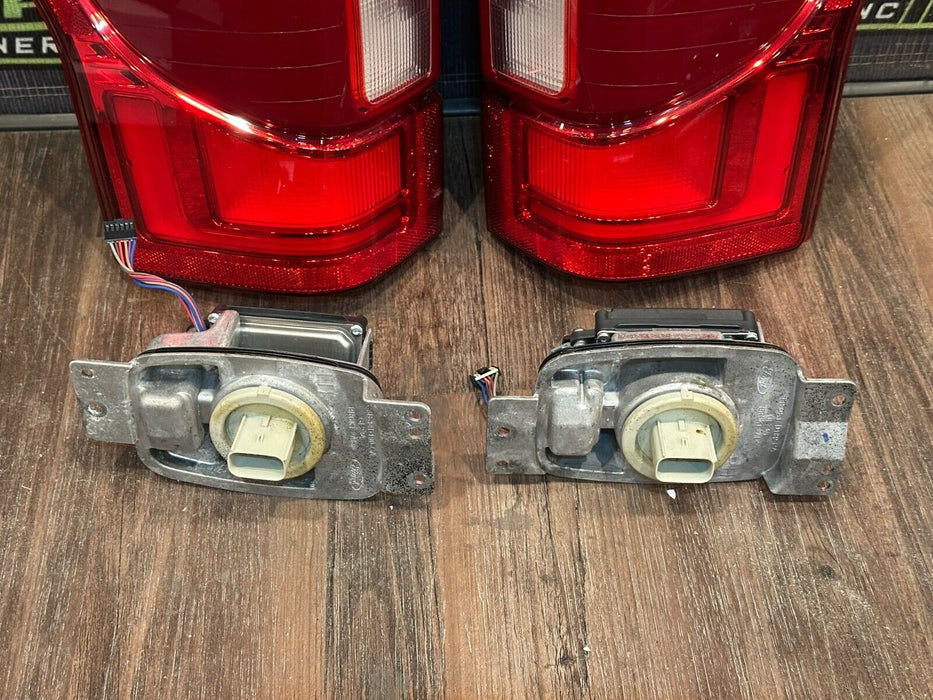 2020 2021 2022 FORD F250 F350 F450 LED TAIL LIGHT PAIR LEFT RIGHT W/ BLIND SPOT