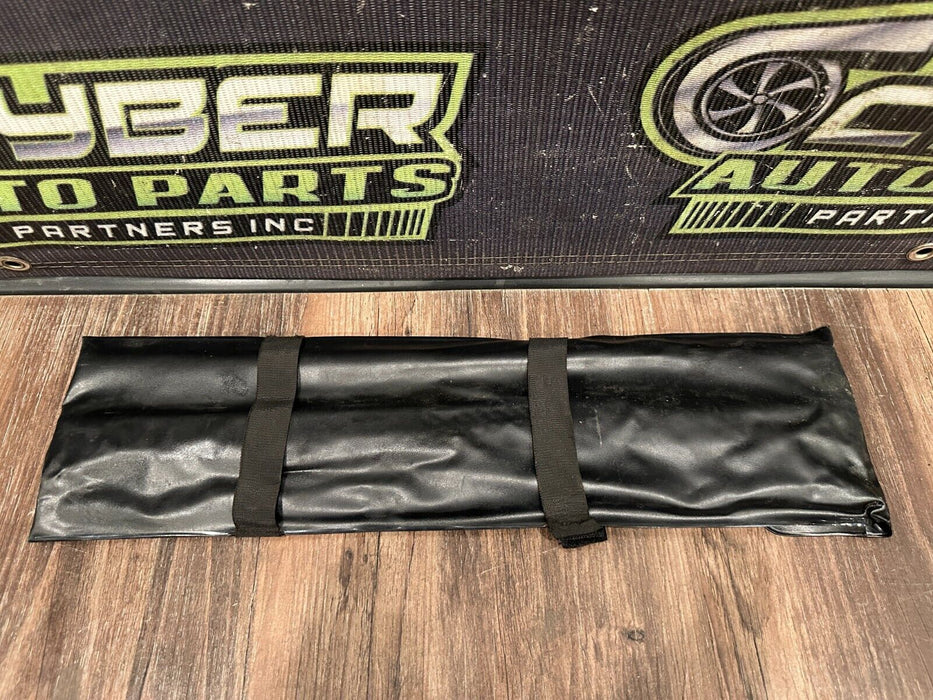 2016 NISSAN TITAN / TITAN XD SPARE TIRE JACK & TOOL KIT OEM