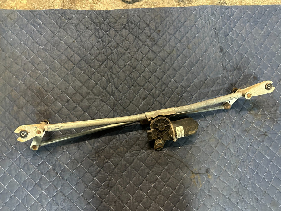 2006-2008 DODGE RAM 3500 WINDSHIELD WIPER WASHER MOTOR OEM 91498-219