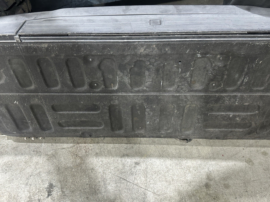 2017-2019 FORD F250 F350 TAILGATE W NO PLAQUE OEM *BENT/WEAR 8,12-14* (UG)
