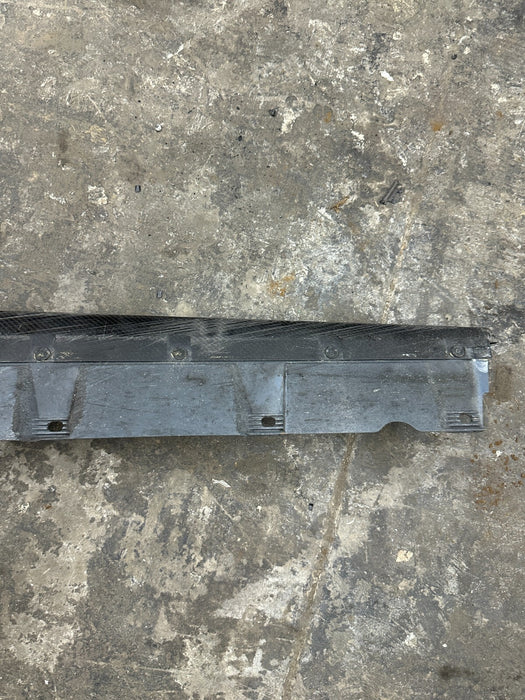 2021 AUDI R8 KEMORA GREY RIGHT PASSENGER CARBON FIBER SIDE SKIRT  *BURN DAMGE*