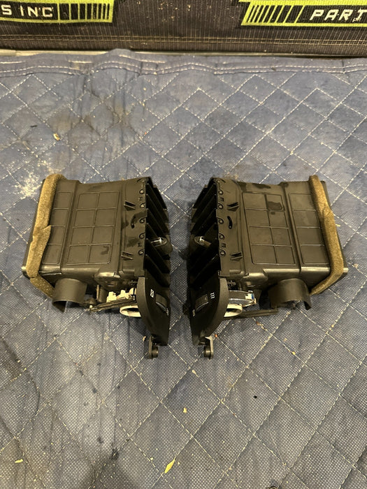 2015 DODGE RAM 2500 DASH DASHBOARD LEFT RIGHT AIR VENTS OEM