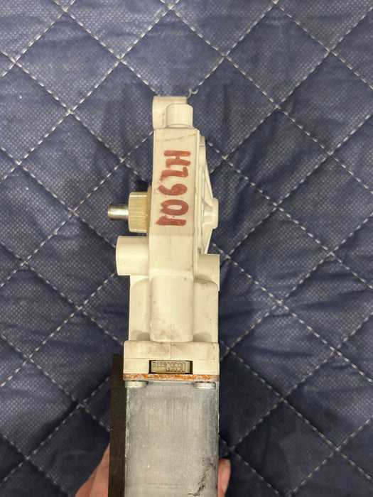 2014-15 AUDI R8 SPYDER DRIVER LEFT WINDOW MOTOR REGULATOR OEM 427 959 801 E